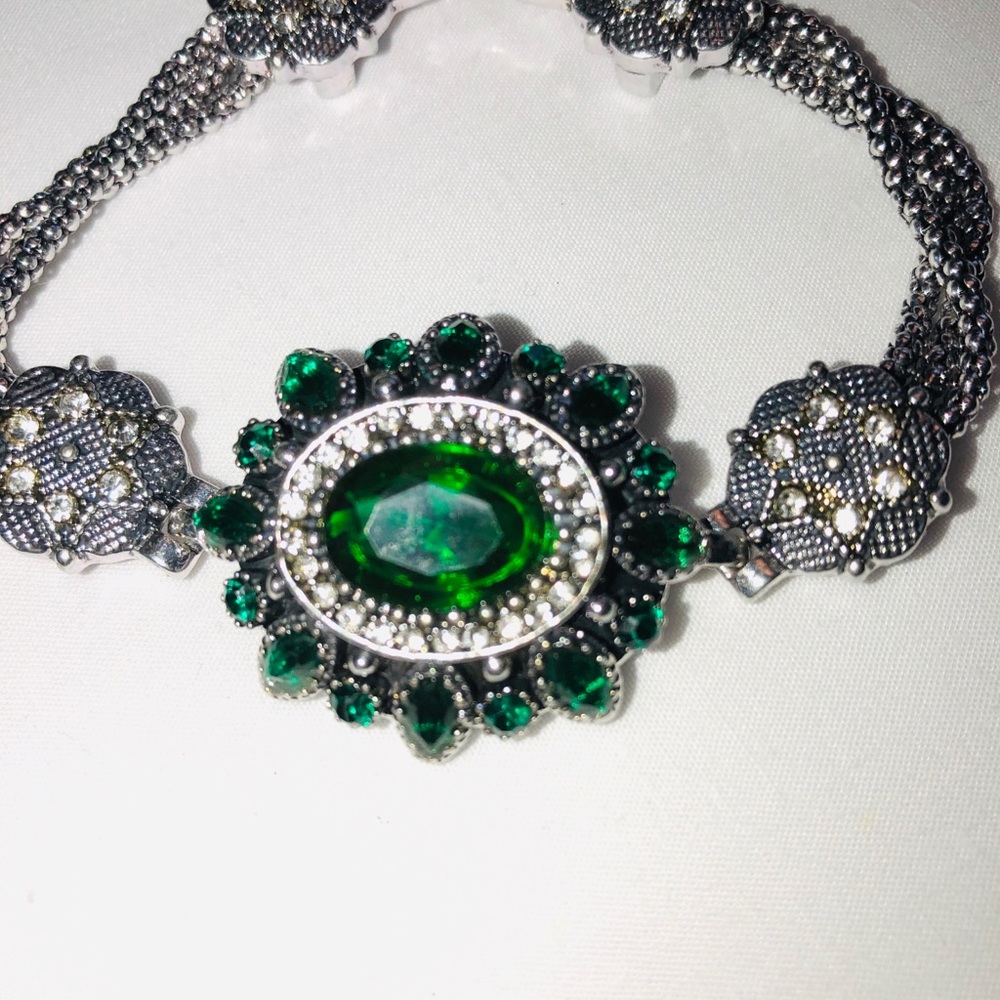 handmade  Antique Style bracelet - Picture 3 of 3